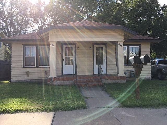 1st image of 428 Putnam Ave #428