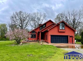 370 W County Road 1175 N, Farmersburg, IN 47850