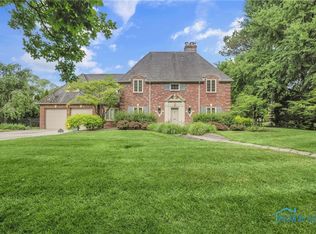 2461 Barrington Dr, Toledo, OH 43606