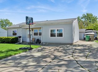 411 Tallman Ave, Romeoville, IL 60446