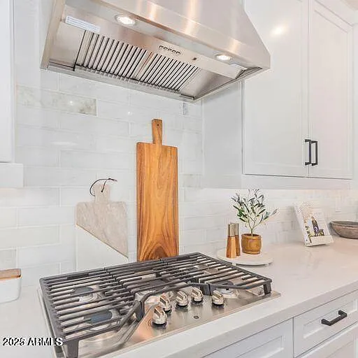 3 bed, 3.0 bath, 2916 sqft, $3,200 — Photo 3