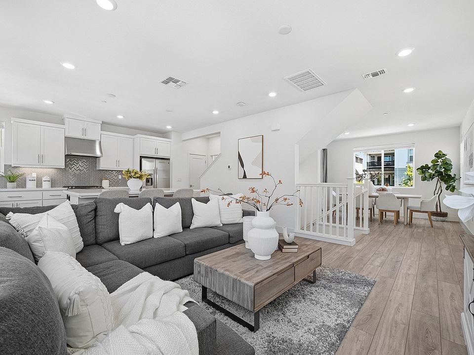 1st image of 9137 Seawind Way