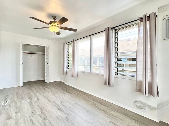 5th image of 2319 Fern St APT A