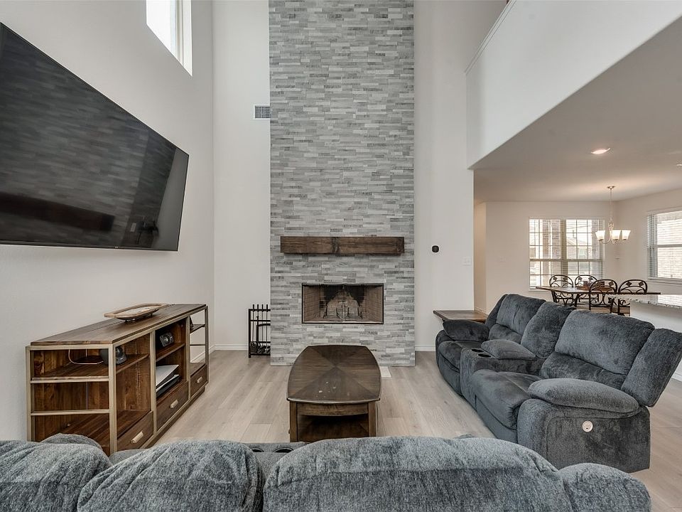 1st image of 2329 Dolostone Dr