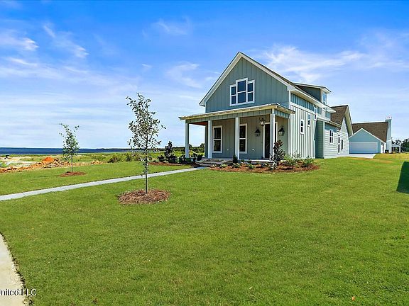 3rd image of 904 Bald Eagle Dr
