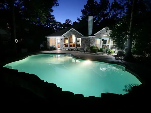 18 Teak Mill Pl, Spring, TX 77382