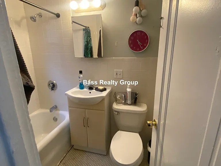 1724 W Estes Ave #209 — Photo 11