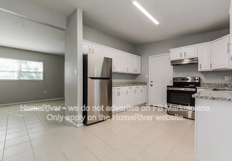 540 17th St NE — Photo 1