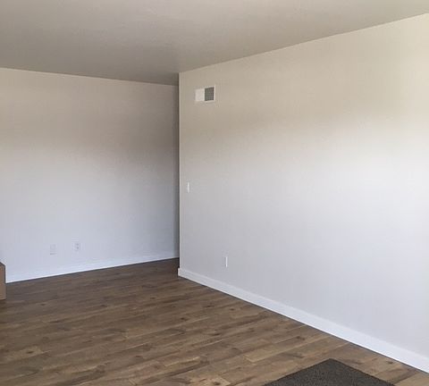3rd image of 8833 Mission Vega Ct Unit 4