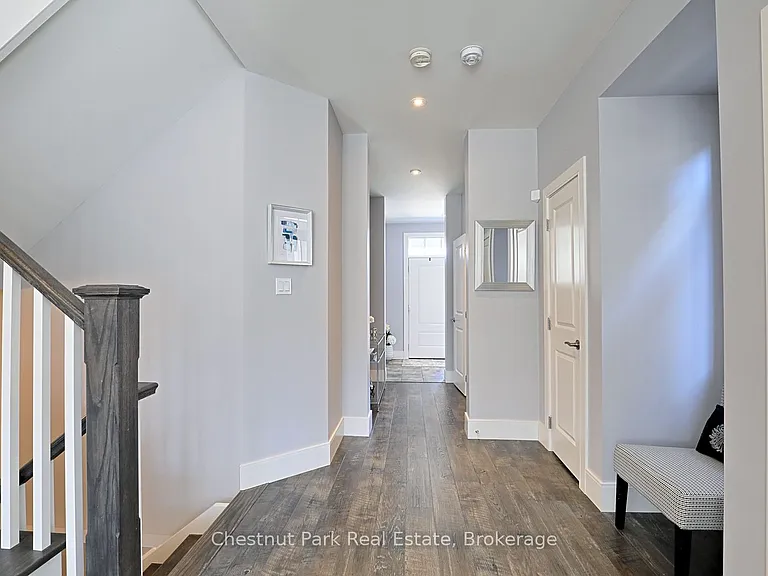 132 Yellow Birch Cres — Photo 9