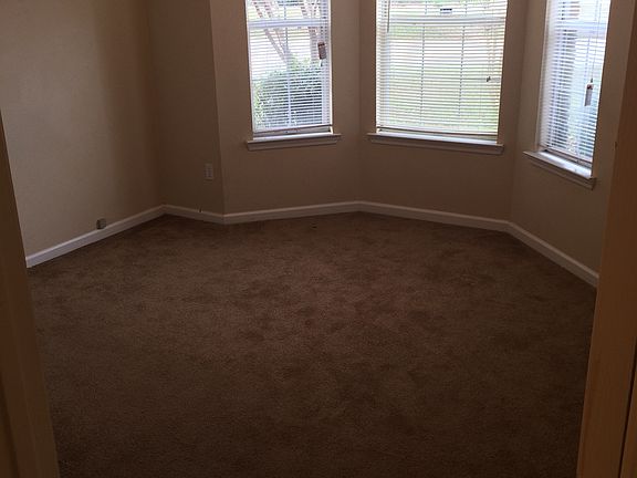 4th image of 7218 Jaffrey Ct