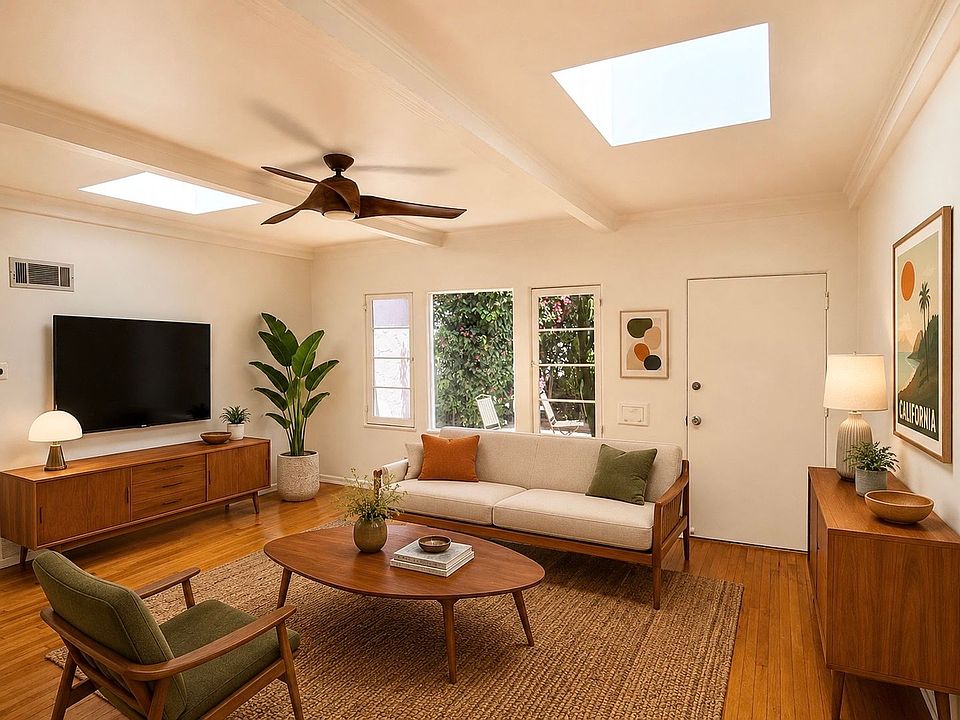 1st image of 1505 N Occidental Blvd