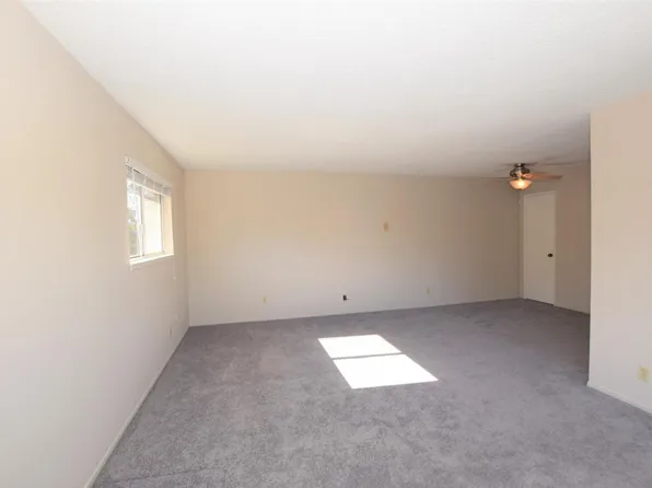 2670 N Victoria Ave, Port Hueneme, CA 93041