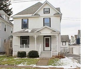 25 Liberty St, Auburn, NY 13021