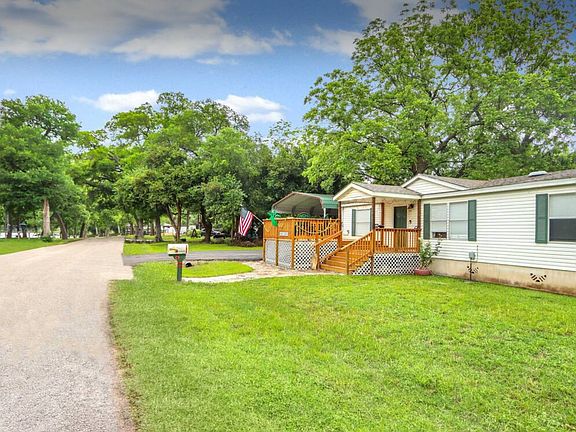 2nd image of 436 River Bend Dr