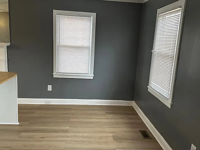 406 Birch Ct — Photo 3