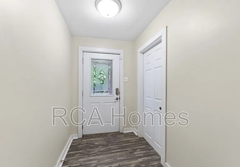 1156 Fletcher Ave — Photo 3