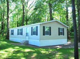 13 Oakside Dr, Rochester, NY 14625