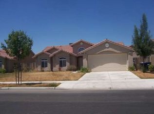 15888 W Middleton Ave, Kerman, CA