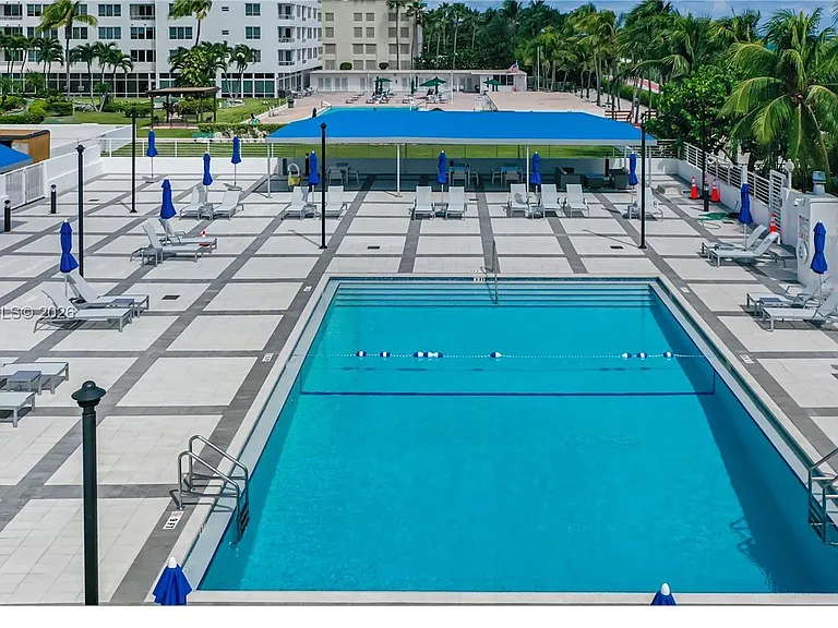 5001 Collins Ave #1K — Photo 18