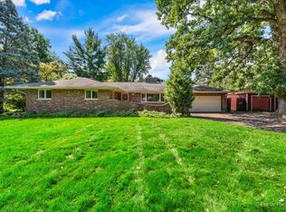 1219 Forest Dr, Elgin, IL 60123