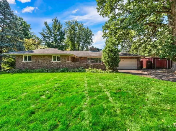 1219 Forest Dr, Elgin, IL 60123