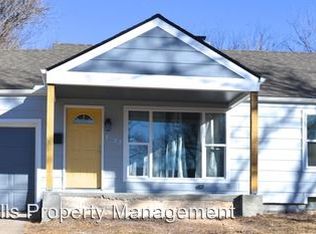 1722 N Bluff Ave, Wichita, KS 67208
