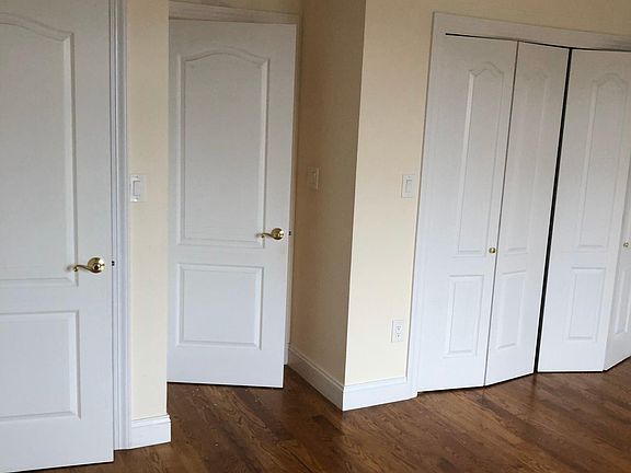4th image of 4224 213th St #2F