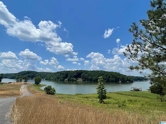 4th image of 178 Willow Rd #178