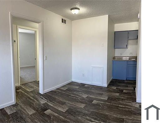 4th image of 6250 S Douglas Ave APT 218
