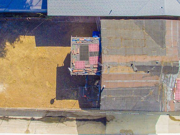 3rd image of 6083 York Blvd