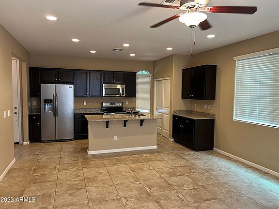 3rd image of 1390 S Ponderosa Dr