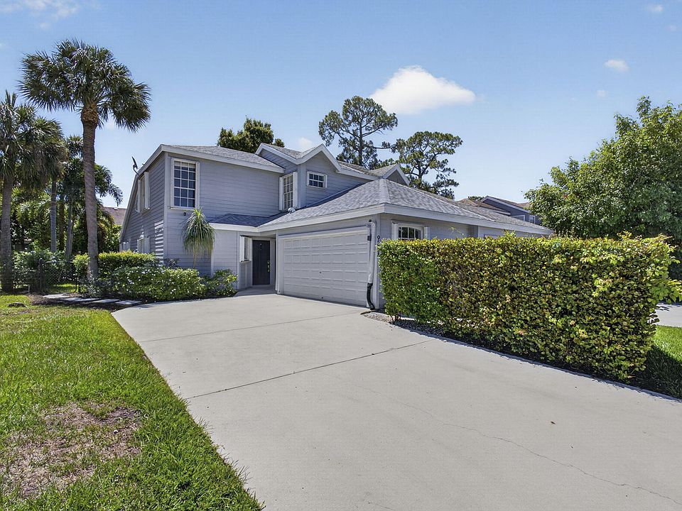 1st image of 936 Honeytree Lane #A