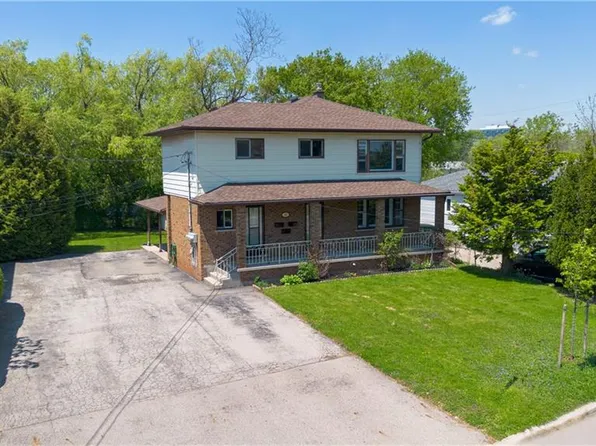 39 Chester Rd, Hamilton, ON L8E 1X8