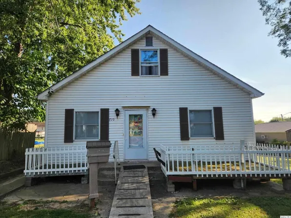 710 Jackson St, Quincy, IL 62301