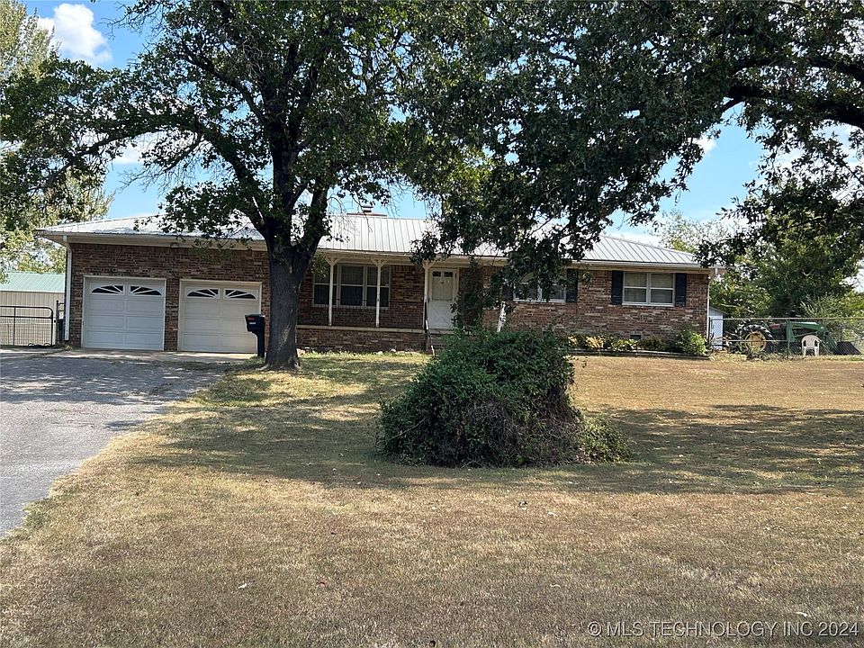 2nd image of 19055 S Lake Dr