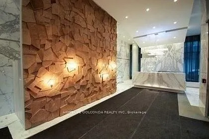 8 Charlotte St #511 — Photo 12