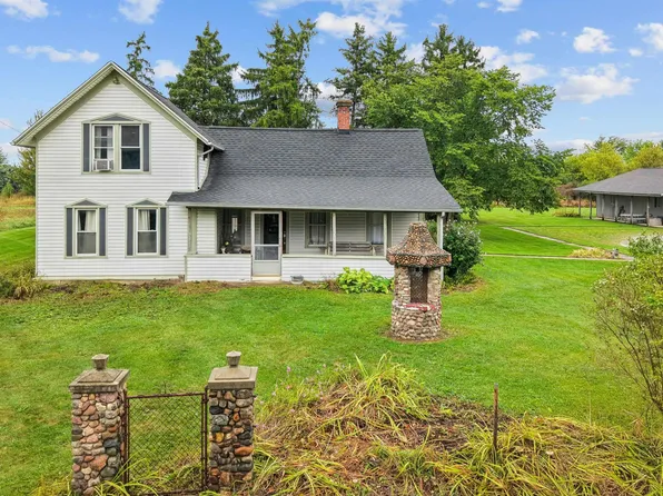 10980 Gilbert Rd, Riley, MI 48041