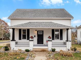200 S 2nd St, Caseyville, IL