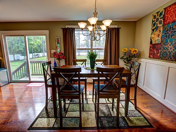 4th image of 10259 Deerlake Dr