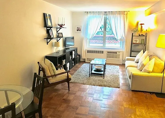 Rented by Rent Own Sell LLC | media 10