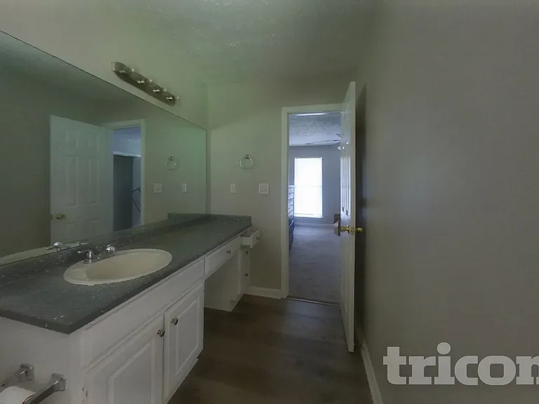 10 Cardinal Ct — Photo 8