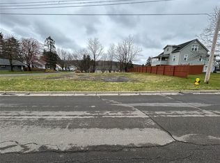 719 Grant St, Endicott, NY 13760