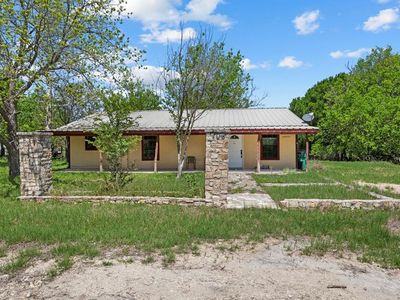 106 Mesquite St, Blanco, TX, 78606