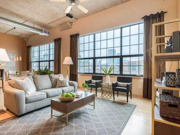 311 E Erie St, Milwaukee, WI 53202