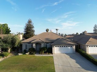 10731 Delusion Dr, Bakersfield, CA 93311
