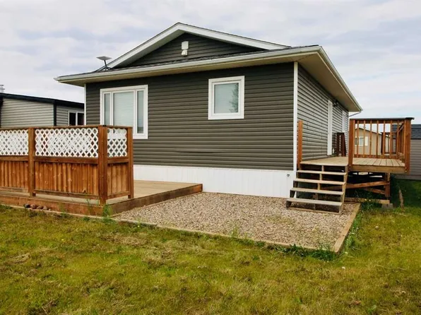 80 W Deerglen, High Level, AB T0H 1Z0