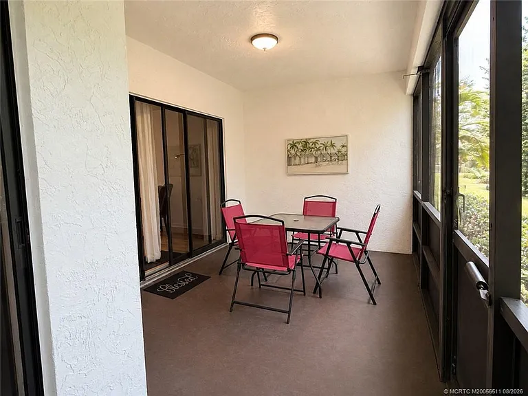 615 Oleander St #103 — Photo 16