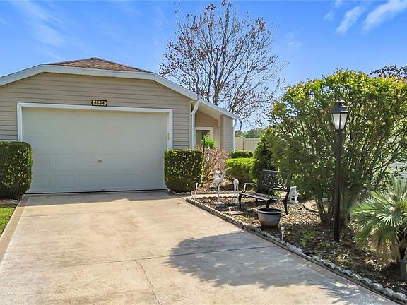 3rd image of 4844 Heron Run Cir