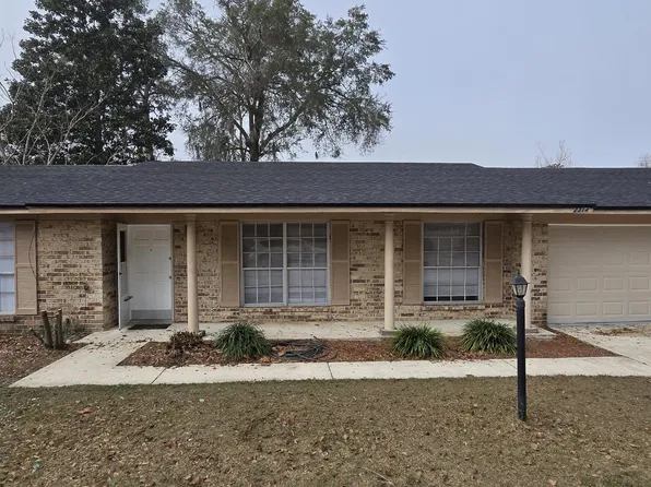 2314 Oakdale Dr E, Orange Park, FL 32073